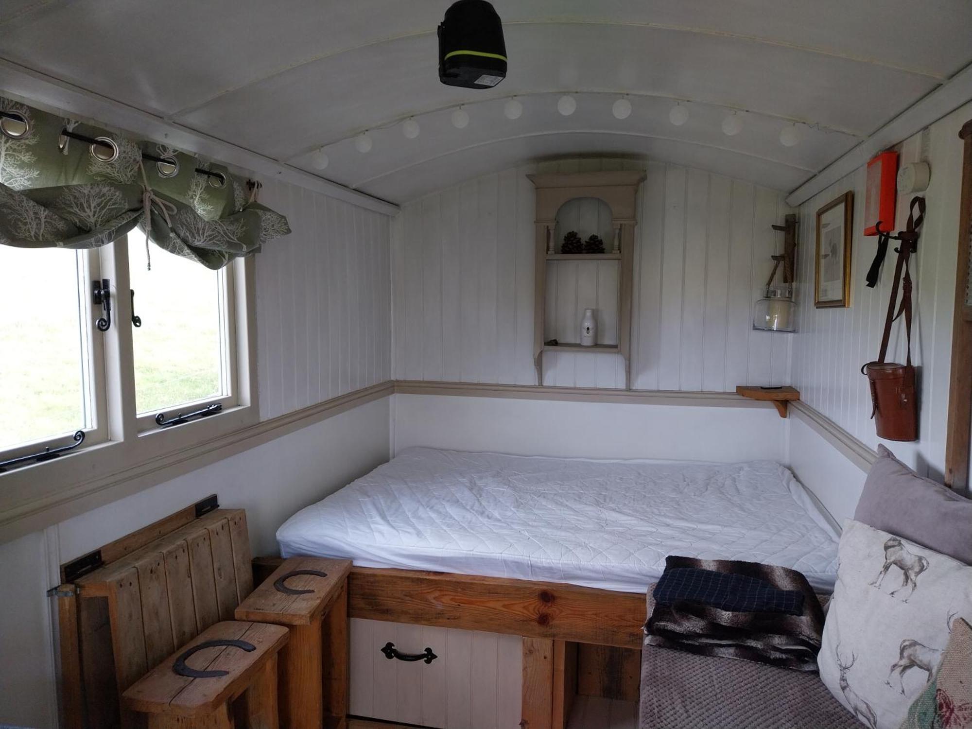 Meadowbeck - Shepherd Huts Fylingdales Exterior foto