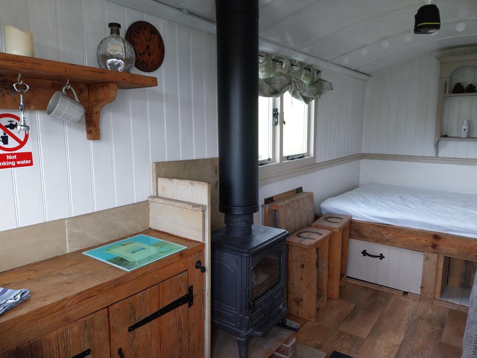 Meadowbeck - Shepherd Huts Fylingdales Exterior foto