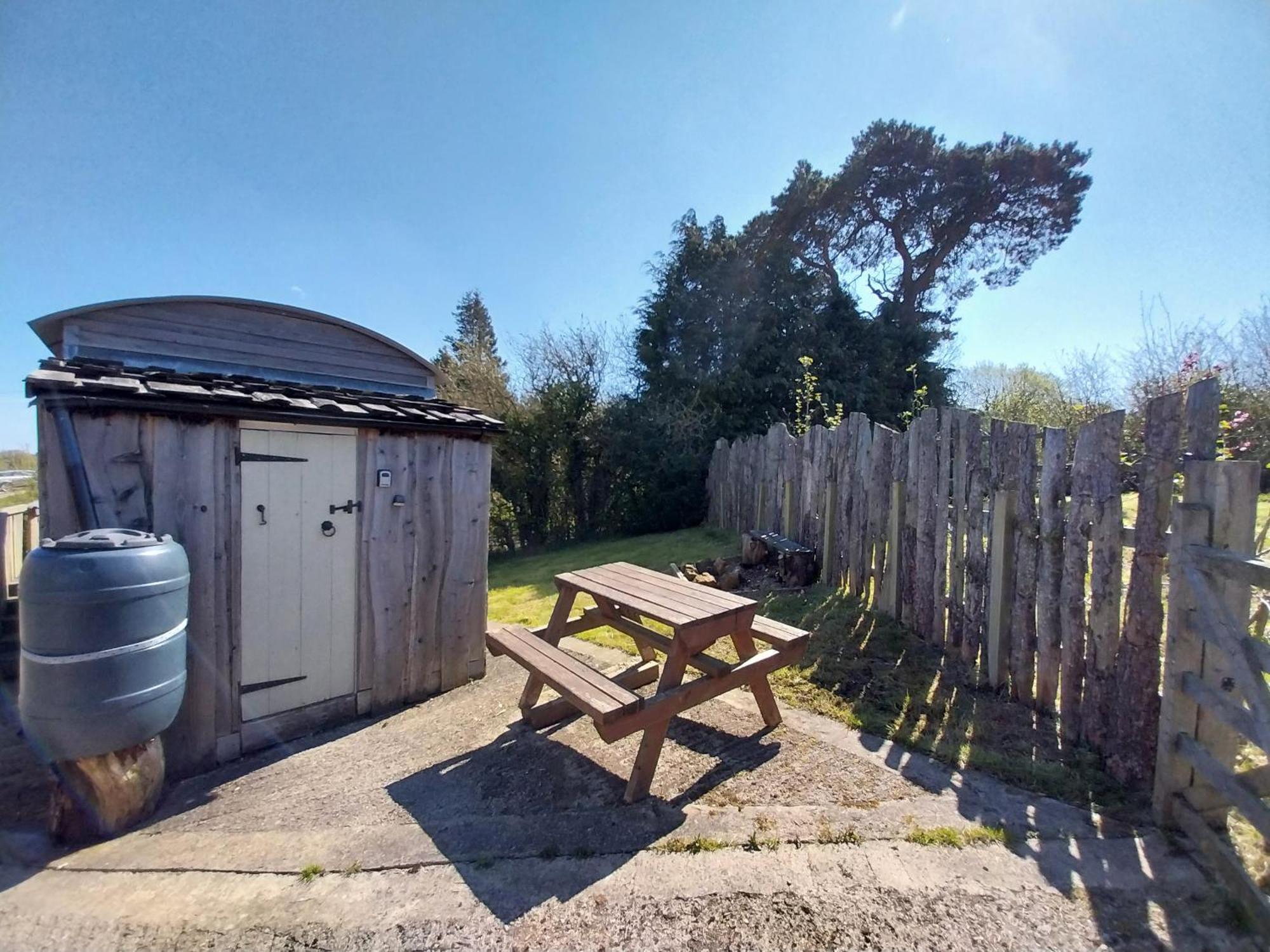 Meadowbeck - Shepherd Huts Fylingdales Exterior foto